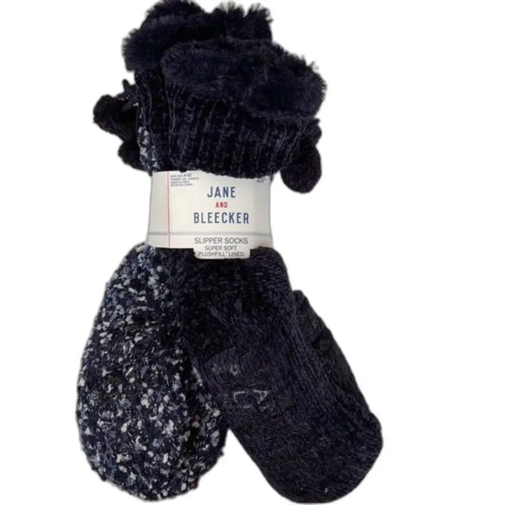 Jane & Bleecker Socks Size 4-10 Blue Super Soft Slipper Socks 2 pairs